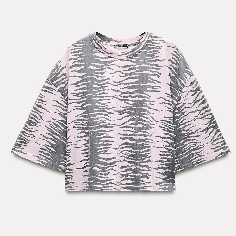 ZARA Oversized Animal Print Pink and Gray T-Shirt Size M
